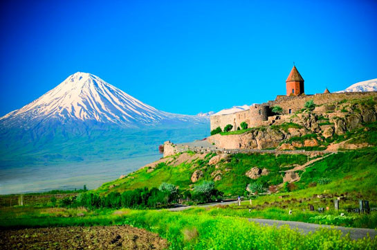Հայաստան մուտքի կանոնները՝ օտար լեզուներով. «Հայաստանի հյուրանոցների ասոցիացիա»-ն պահանջում է միասնական տեղեկատվություն