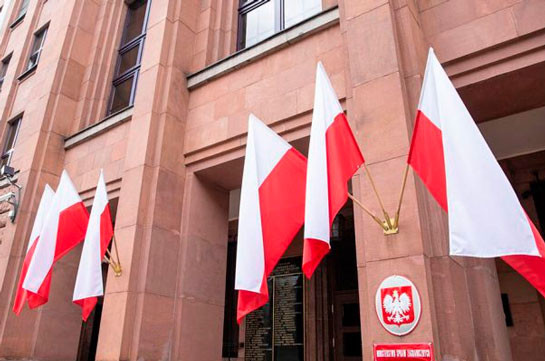 МИД Польши призвал к деэскалации в Нагорном Карабахе