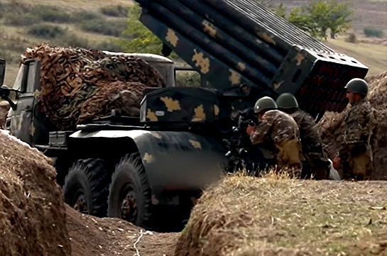 Армия обороны Карабаха на южном направлении уничтожила три самолета и два танка ВС Азербайджана