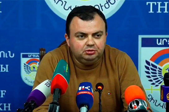 Армия обороны Арцаха не наносит ударов по мирному населению Азербайджана – Ваграм Погосян