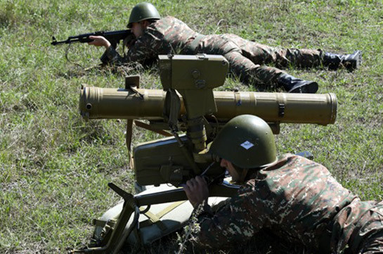 Противник перешел в наступление, армия Карабаха пресекает его действия