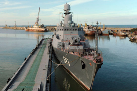 Россия начала учения в Каспийском море