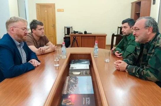 Спикер парламента Арцаха обсудил с российским депутатом создавшуюся в регионе ситуацию в результате азербайджано-турецкой агрессии ситуацию