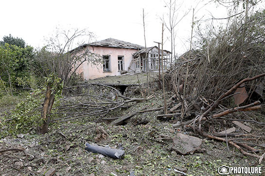 Azerbaijan targets civilian settlements, shells Martuni town