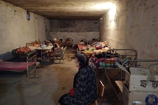 В арцахские укрытия доставляются необходимые продукты питания и лекарства