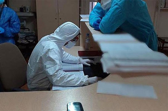 В Армении число зараженных коронавирусом увеличилось на 2474, скончались 16 человек