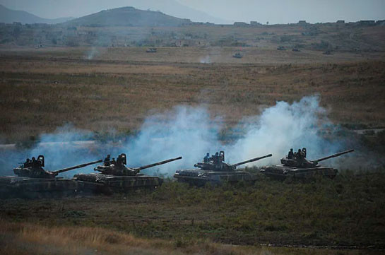 ВС Азербайджана применяют в направлении армянских позиций ствольную и реактивную артиллерию, а также танки – Шушан Степанян