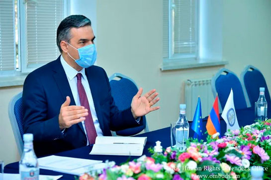 Омбудсмен Армении представил главе делегации ЕС факты военных преступлений Азербайджана