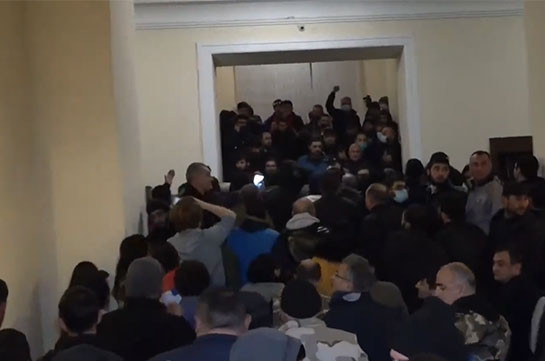 Demonstrators in Armenia break into parliament building