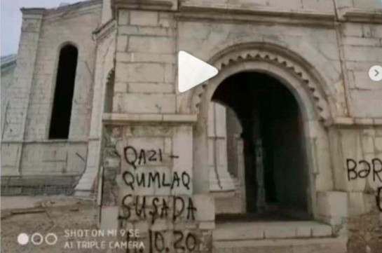 Azerbaijanis desecrate Shushi’s St Ghazantchetsots Church (photo)