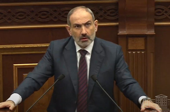 Armenia’s PM says will sack foreign minister