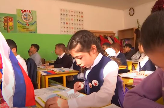 Возобновление работы школы №2 в Степанакерте (Видео)