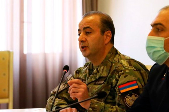 Armenia's NSS director discusses issue on exchange of captives with Azerbaijan's State Security Service director