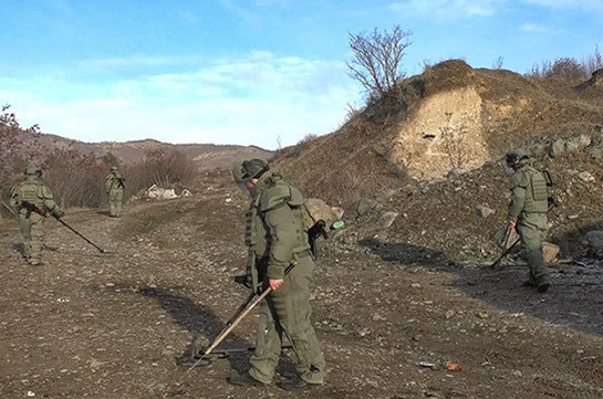 Инженерные подразделения российских миротворческих сил в Нагорном Карабахе продолжают работы по разминированию местности