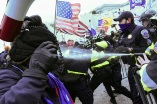 Правоохранители США задержали более ста человек из-за беспорядков 6 января