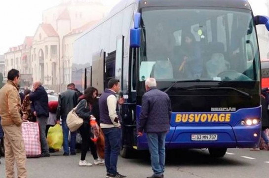 Более 180 беженцев вернулись в Нагорный Карабах за сутки