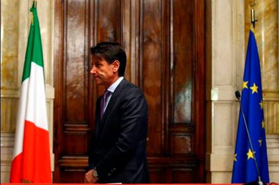 Премьер Италии подал в отставку