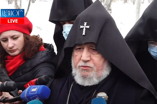 Our position remains unchanged – Armenia’s Catholicos on PM’s resignation