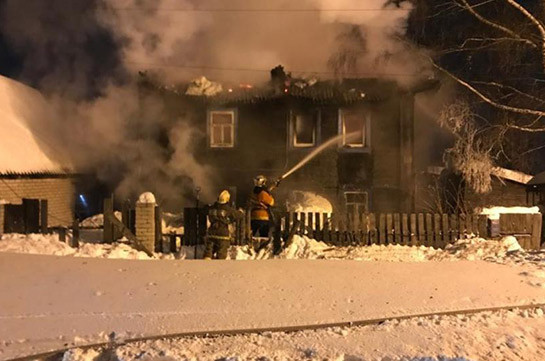 Трое детей погибли при пожаре в жилом доме в Кирове