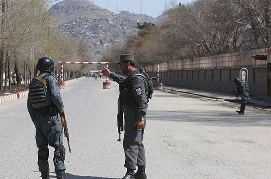 В Кабуле взорвались два автомобиля, погибли по меньшей мере два человека