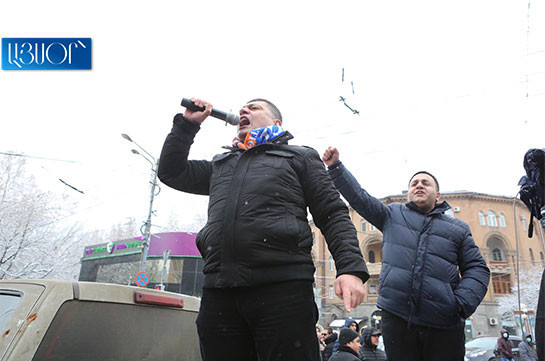 Participants of rally paralyze streets in Armenia’s capital Yerevan, say hence protest actions to be conducted every day