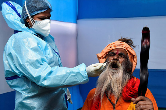В Индии за сутки выявили более 16 тысяч случаев коронавируса