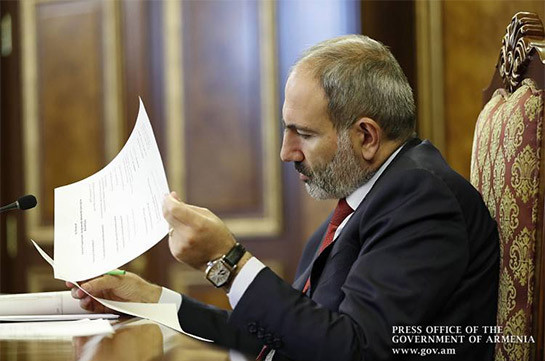 Никол Пашинян назначил заместителей врио руководителей общин Дилижан и Туманян