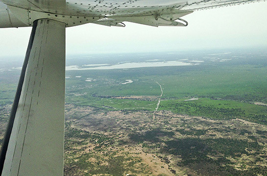 В Южном Судане при крушении небольшого самолета погибли десять человек