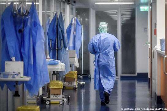 В Германии за сутки выявили более 11 тысяч случаев коронавируса