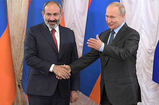 Armenia's PM stresses issue of return of Armenian POWs during meeting with Putin