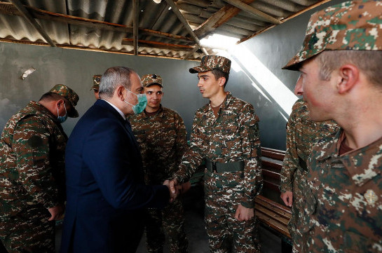 Премьер-министр посетил одну из воинских частей в Сюнике