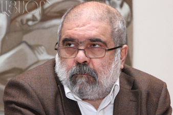 Iskandaryan comments upon regional policy of Russia