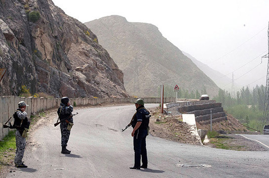 Киргизия и Таджикистан завершили отвод дополнительных сил от госграницы