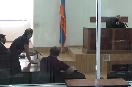 Роберт Кочарян и Армен Геворкян не явились в суд, заседание отложено