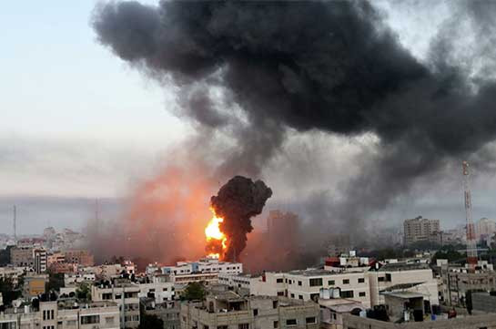 Военное крыло ХАМАС атаковало химзавод на границе с сектором Газа
