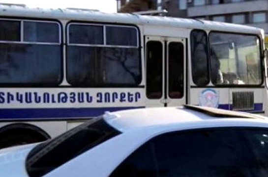 Արձակուրդում գտնվող վարչապետի պաշտոնակատարին ուղեկցել է ոստիկանական ավելի քան 10 ավտոբուս. «Հայաստան» դաշինքը հրավիրում է գլխավոր դատախազի ուշադրությունը