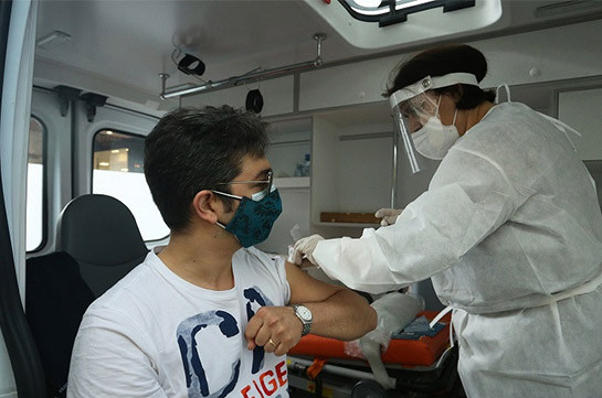 В Армении прошли вакцинацию от коронавируса 108 тысяч 107 граждан
