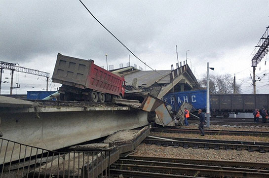 Rail bridge that makes part of Russia’s Trans-Siberian Railway collapses due to rains