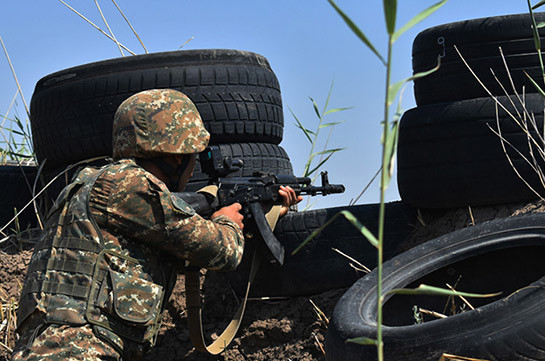 Двое армянских военных ранены в перестрелке с ВС Азербайджана, данные по пяти военнослужащим уточняются – МО Армении