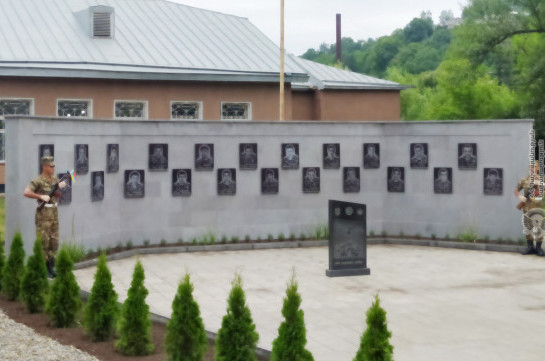 3-րդ զորամիավորման զորամասերից մեկում բացվել է հուշահամալիր՝ նվիրված 44-օրյա պատերազմում զոհված 22 անմահ հերոսների հիշատակին