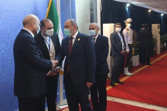 Никол Пашинян принял участие в церемонии инаугурации новоизбранного президента Ирана