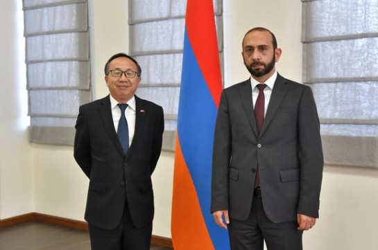 В контексте всеобъемлющего урегулирования карабахского конфликта министр Мирзоян отметил важность позиции Китая