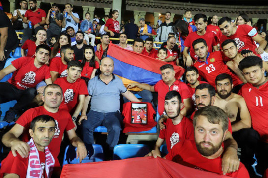 Զոհված որդու փոխարեն Հայաստանի հավաքականի խաղին Գեղամ Նազարյանն է միացել «Red Eagles»-ին