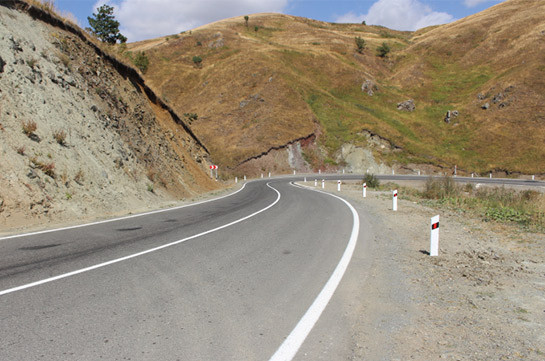 На межгосударственной дороге Горис-Капан относительно спокойная обстановка, новых провокаций со стороны азербайджанцев не зафиксировано