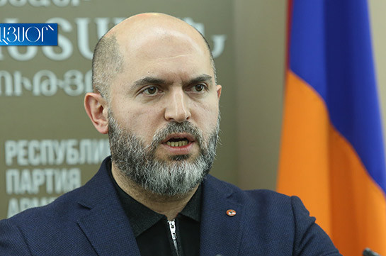 Армен Ашотян: Сегодня не день независимости, а день его поминовения, наши идеалы – уничтожены, кровь жертв трех Арцахских войн – поругана