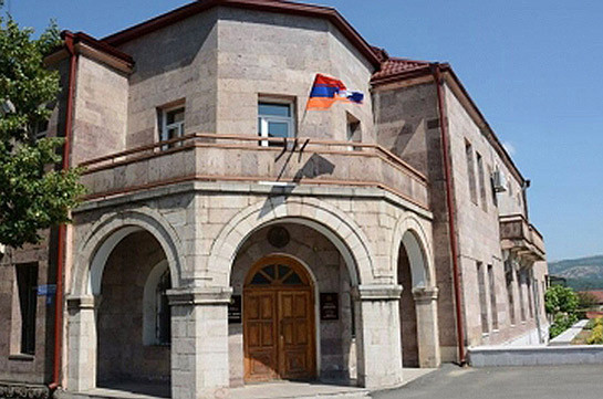 Мы полны решимости укреплять нашу независимую государственность, исключая какой-либо статус в составе Азербайджана - МИД Нагорного Карабаха