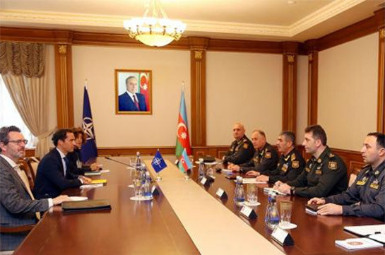 Министр обороны Азербайджана и представитель НАТО обсудили поствоенную обстановку на Южном Кавказе