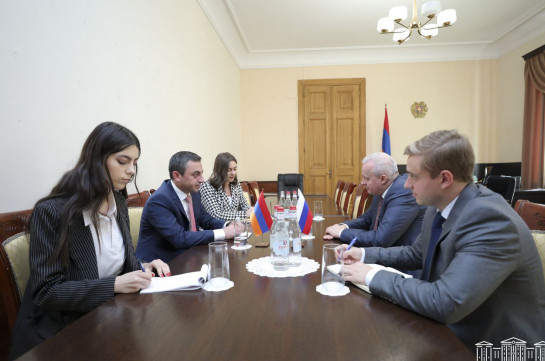 Ишхан Сагателян поблагодарил Россию за возвращение армянских военнопленных