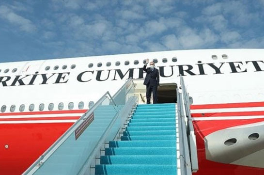 Самолет президента Турции приземлился в аэропорту Физули