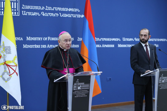 Просим, чтобы Папа Римский всегда помнил об армянских пленных и подчеркивал необходимость их скорейшего возвращения – глава МИД Армении